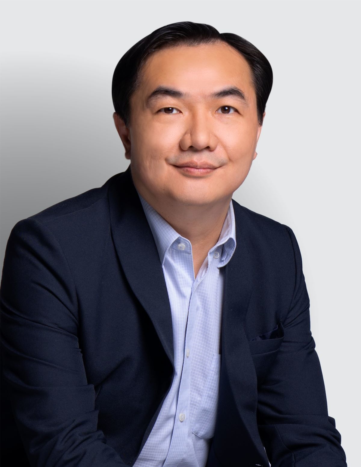 Jones Mark Chan is the Treasurer and Head of Finance of Manulife Investment Management and Trust Corporation (Manuliufe IM Philippines). 